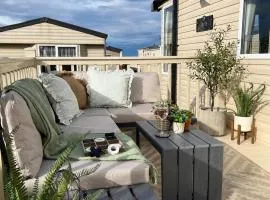 Free Parking - Pease Bay Family Caravan -3BR- WiFi