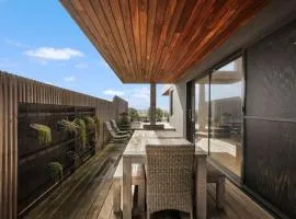 Surfers Rest