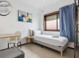 Single Room at Blacktown - Close to Sydney Zoo & Westpoint - Shared Bathroom