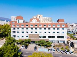 Heyy Seogwipo Hotel, khách sạn ở Seogwipo