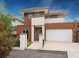 Glenlyon Rd - Comfortable Premium Accommodation