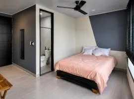 Elegante Apartasuit con Ubicacion Estrategica