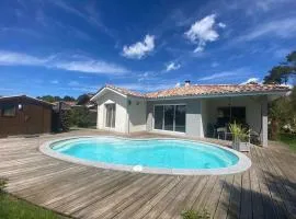 Maison avec piscine privée - 6 pers. - FR-1-881-20