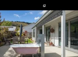 Miners Lane Guest House