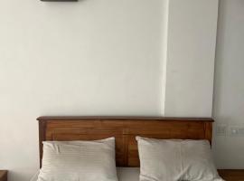 morriz inn, готель у місті Калпетта