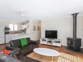 Bawley Beach Bungalow