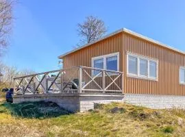 2 Bedroom Awesome Home In Frillesås