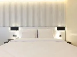 Seocho JS Hotel