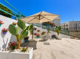 Casa Mida