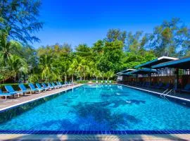 Naiyang Park Resort - Beachfront Escape