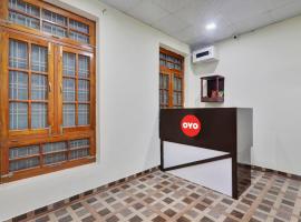 Hotel O Aradhya Galaxy, hotel sa Bhauli