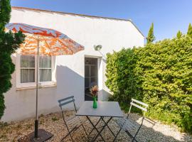 Gite Les Jardins d'Harmonie, hotel in Bourgneuf