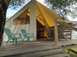 Camping du pont d'Oust