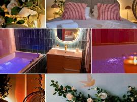 Suite Floraison Balnéo Privée & Romantique 10 min Rennes, Hotel in Noyal-sur-Vilaine