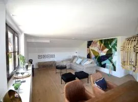 90 qm Ferienwohnung Solgård mit Balkon über den Dächern Tönnings, nahe St Peter Ording und der Nordsee