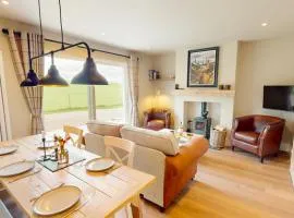 Bettys Cottage - Log burner and EV Charger