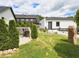 Ferienhaus "Laila" ID 16019-2, готель у місті Möllenhagen