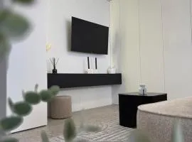 Atria Terrace Apartment - Modern Minimalist with private Terrace
