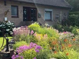Lorenz große FeWo mit sonnigem Balkon in ruhiger Lage