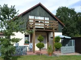 Neue moderne Ferienwohnung, separater Eingang, Seenähe