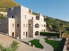 'Acroterra Stone House', Areopoli, Mani