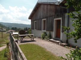 Equi'val, cheap hotel in Le Tholy