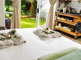 Rose cottage Garden Suite