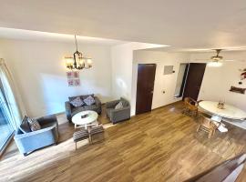 Floresta - Serene 3BHK Heritage Villa with Pool in Siolim, hotel v destinácii Mapusa