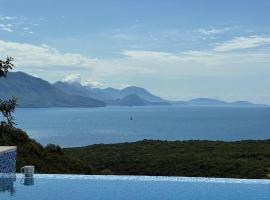 Carob Breeze House, Hotel in Krimovice