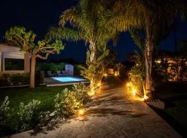 Sea Breeze & Nature villa, with heated pool and garden retreat