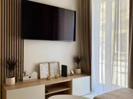 Mate Gold Apartment III