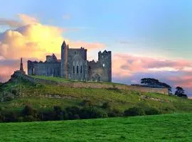 3 Bedroom Luxury Apartment Main Street Cashel Tipperary