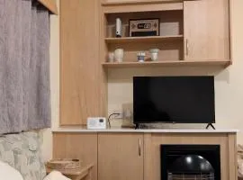 8 Berth spacious caravan