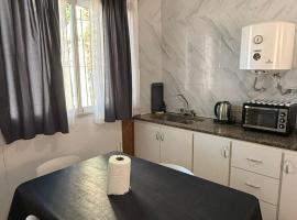Casa YRIGOYEN، فندق في جونين