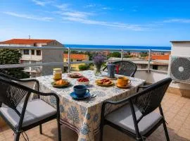 Luna House - Key to Villas
