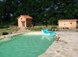 Chalet confort avec petit dejeuner, hotel a Varen