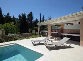 Villa Eleas Ikos by PosarelliVillas