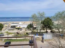 CN043 - Cesenatico, quadrilocale fronte mare con terrazza panoramica