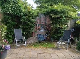 complete woning met zonnige achtertuin