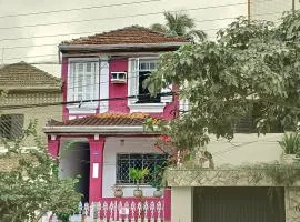 Muito espaço e natureza no meio da cidade