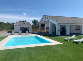 CASA RURAL EL CANTO, en La Puebla de los Infantes ideal for families and groups