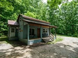 Private Getaway 3BR wHot Tub