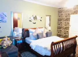 Studio in Golden Acres – Kwekwe - 2371