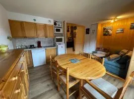 Appartement confortable proche loisirs, 6 pers, Wifi - FR-1-840-8