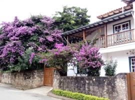 Cama e Café Tiradentes, hotel blizu znamenitosti Aymores Field, Tiradentes