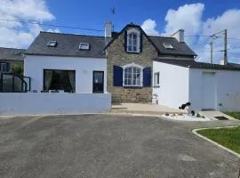 Ti ar Feunteun agréable maison bretonne proche plage