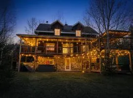 Lake Views, Hot Tub, Fireplace and Pool Table