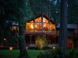 Hurricane Hideaway - Glass-Roof Hot Tub - Sleeps 16