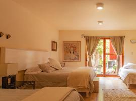 Hotel Boutique La Casa Bixi, хотел в Huichapan