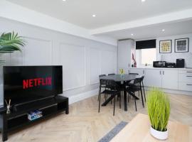Spacious 5BR - Heart of Galashiels -Group Friendly, hotel en Galashiels